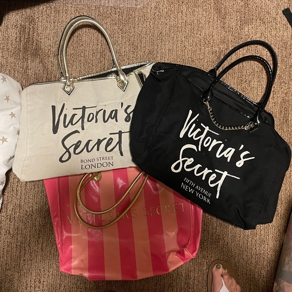 Victoria’s Secret Bond Street London Tote Bag, off-white and black - Picture 5 of 11